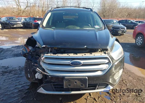 2018 Ford Escape Se z USA, uszkodzony, nr VIN 1FMCU0GD2JUD46437